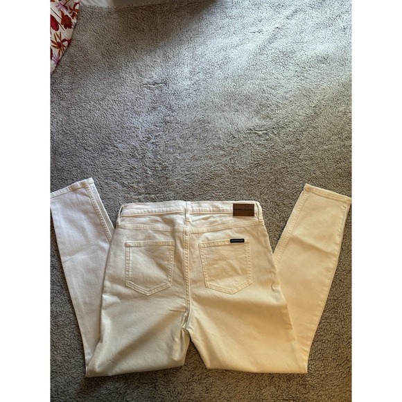 White Jeans By Calvin Klein Size 30 - Picture 2 of 7